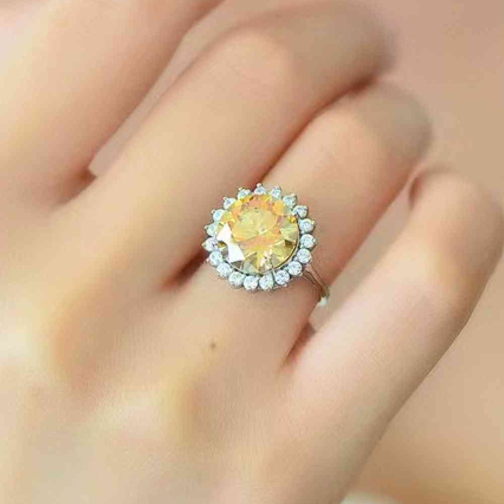 925 Sterling Silver 2 Carat Moissanite Sunflower Ring