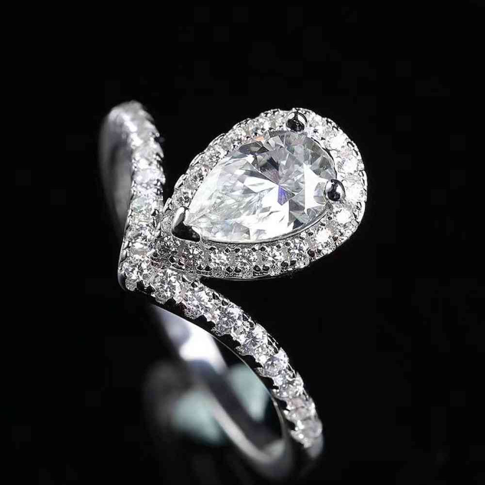 2 Carat Moissanite Teardrop Ring