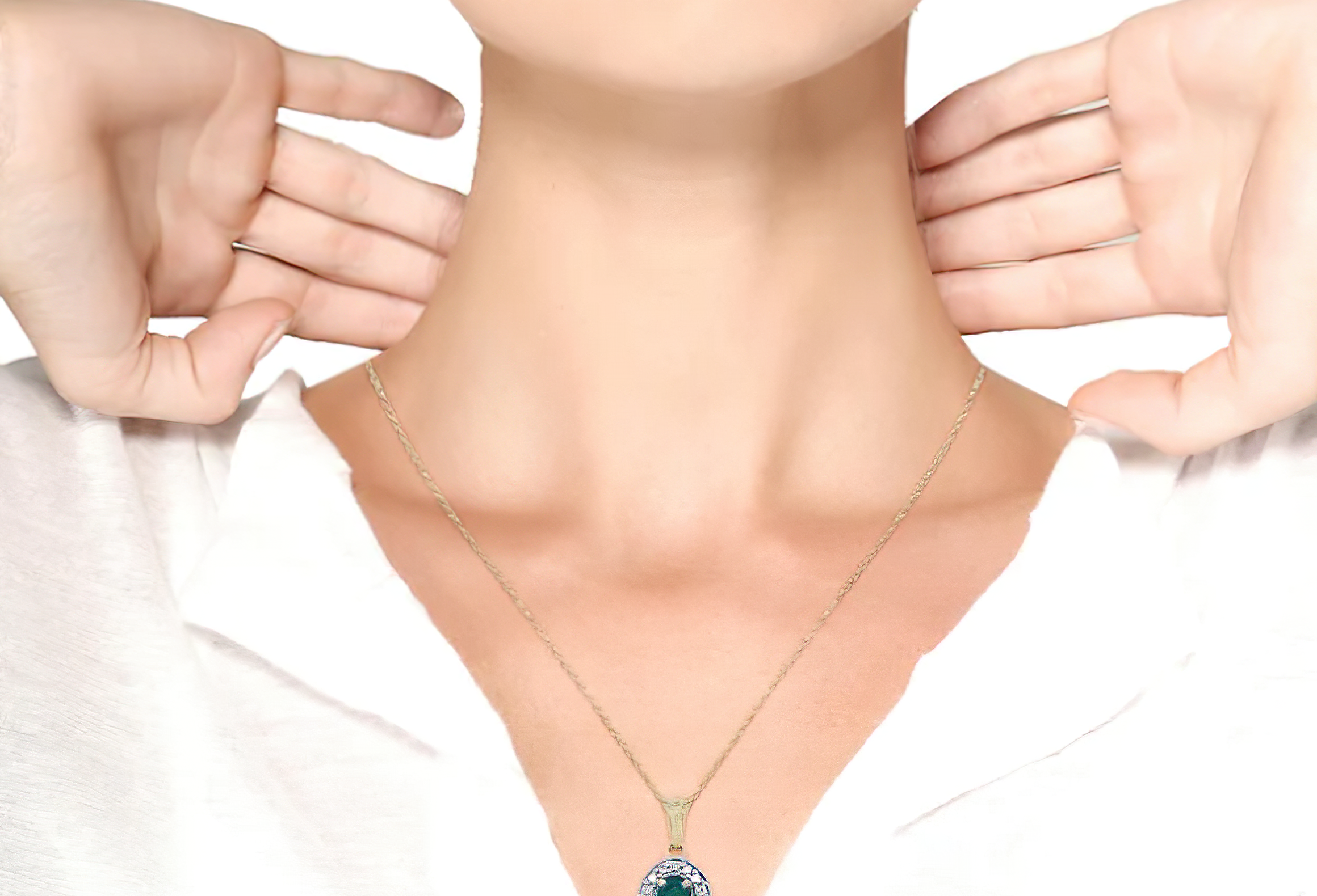 14K Yellow Gold 6x4mm Emerald and 1/5 Cttw Round Diamond Halo Pendant 18" Necklace - (H-I Color, SI1-SI2 Clarity) - Stormyjay