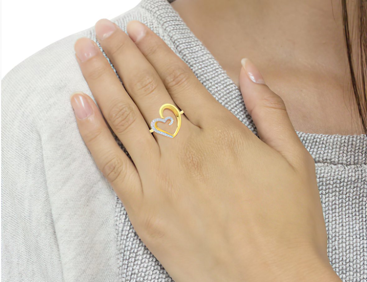 10KT Yellow Gold 1/10 cttw Diamond Heart Shape Ring (K-L, I1-I2) - Stormyjay