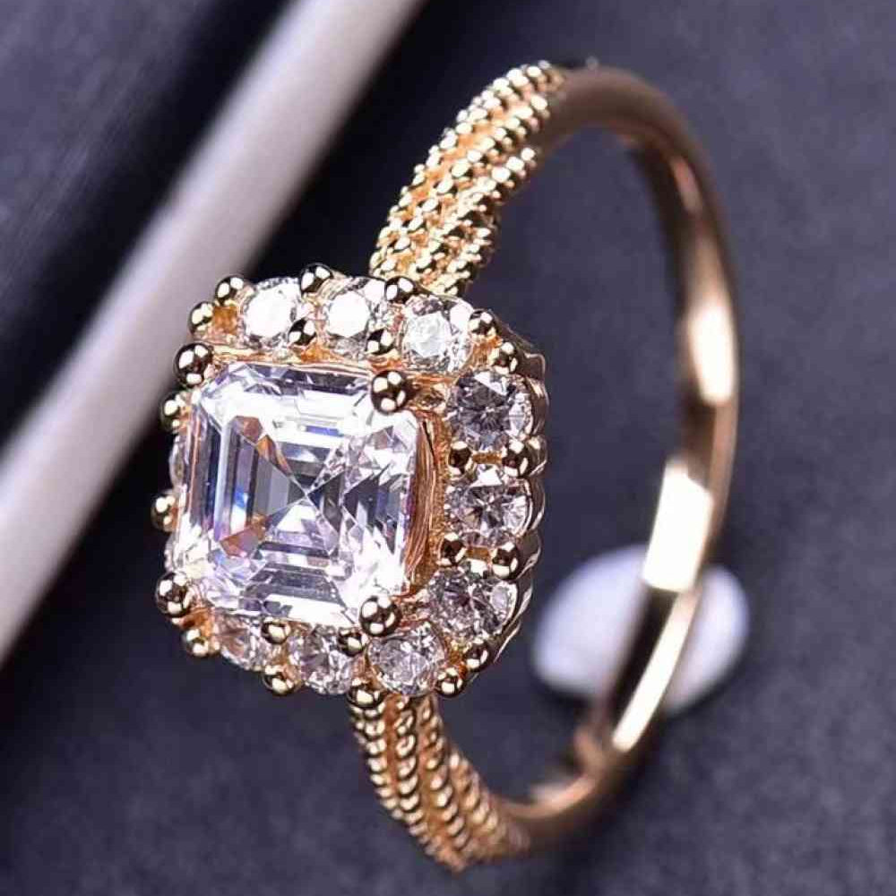 1 Carat Moissanite Twisted Ring