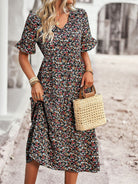 Elegant V-neck short-sleeved holiday dress - Stormyjay