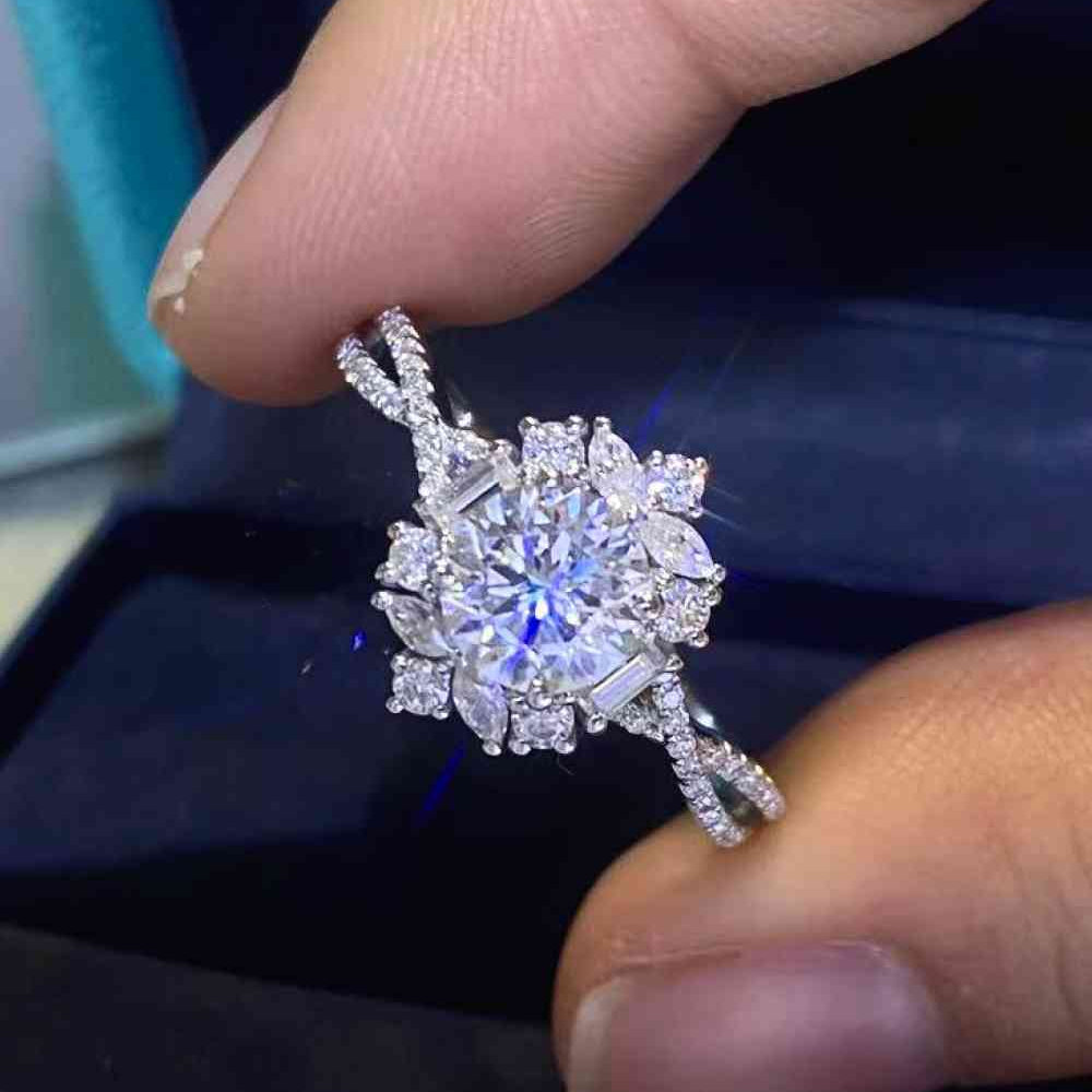 Floral 2 Carat Moissanite Crisscross Ring