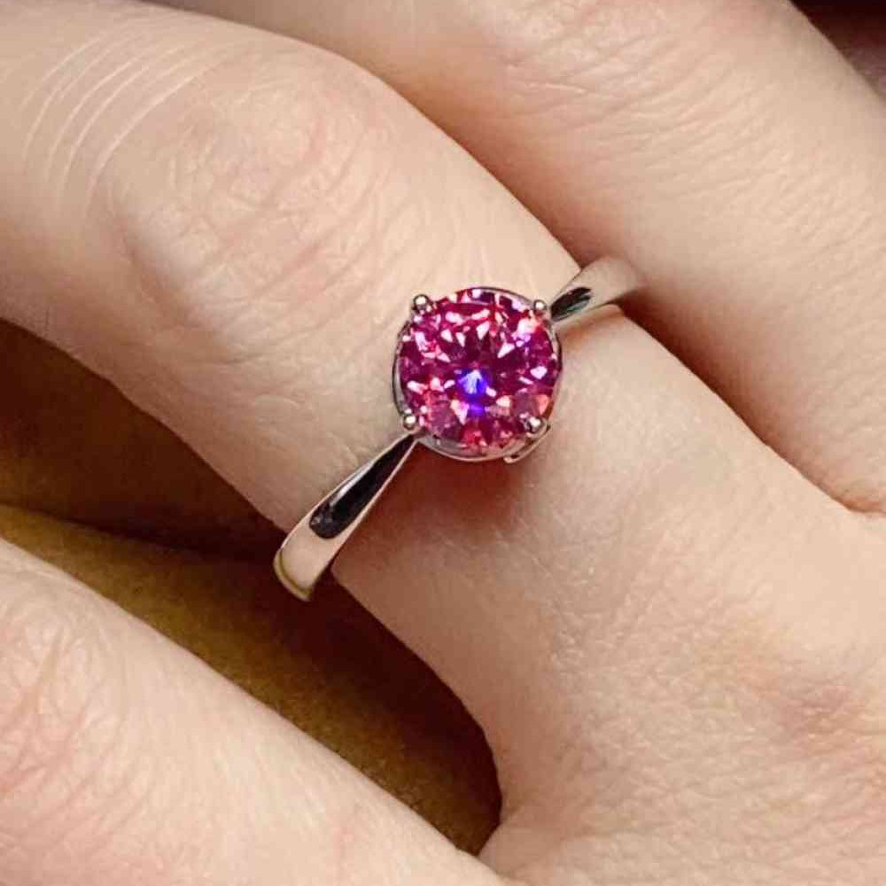 Endless Imagination 1 Carat Moissanite Ring