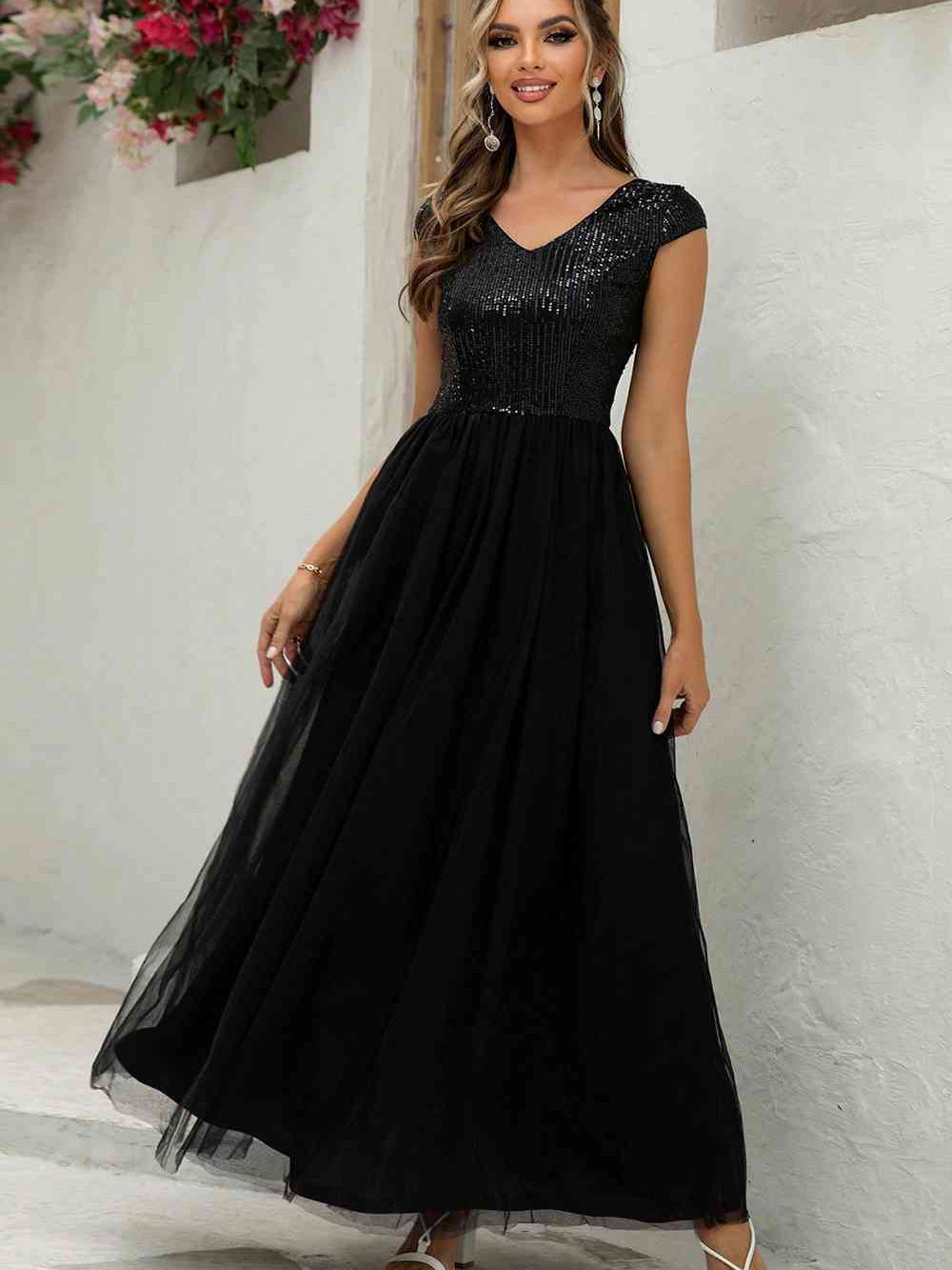 Sequin V-Neck Mesh Maxi Dress