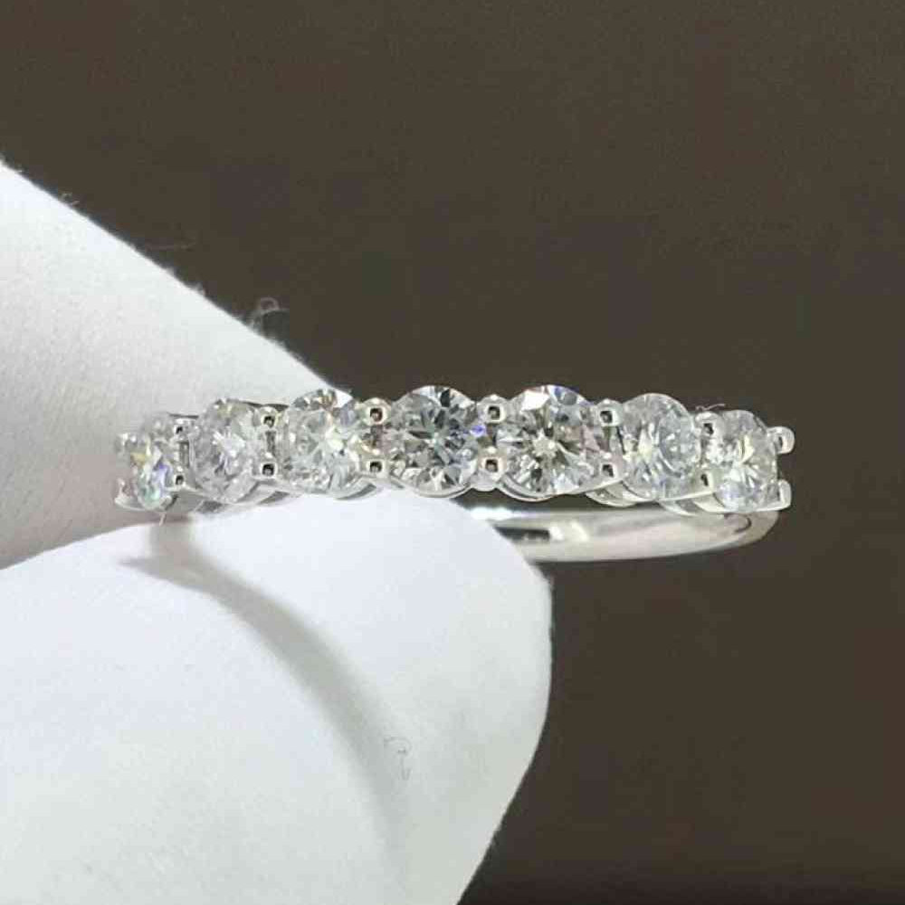 Charming Moissanite 925 Sterling Silver Ring