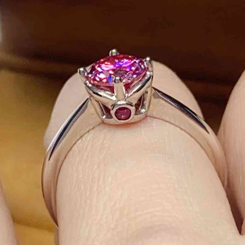 Endless Imagination 1 Carat Moissanite Ring