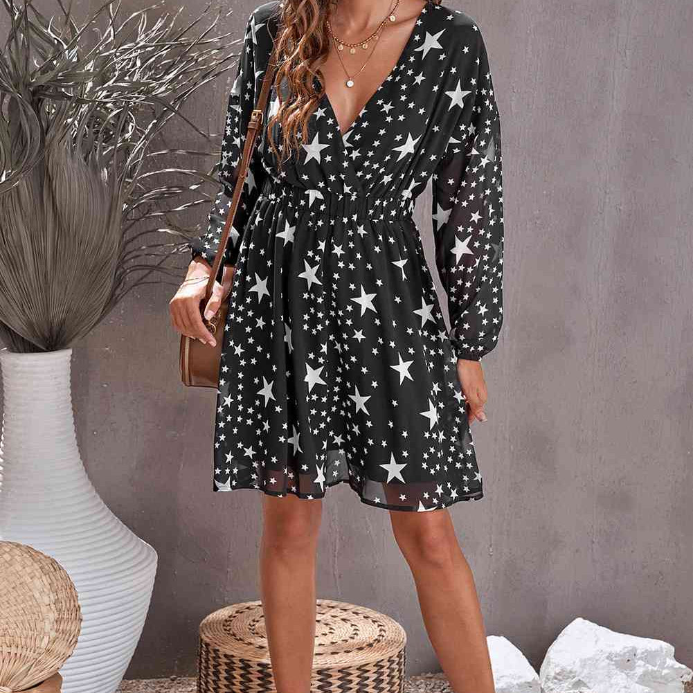 Star Print Dropped Shoulder Surplice Dress - Stormyjay