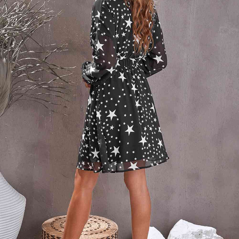 Star Print Dropped Shoulder Surplice Dress - Stormyjay