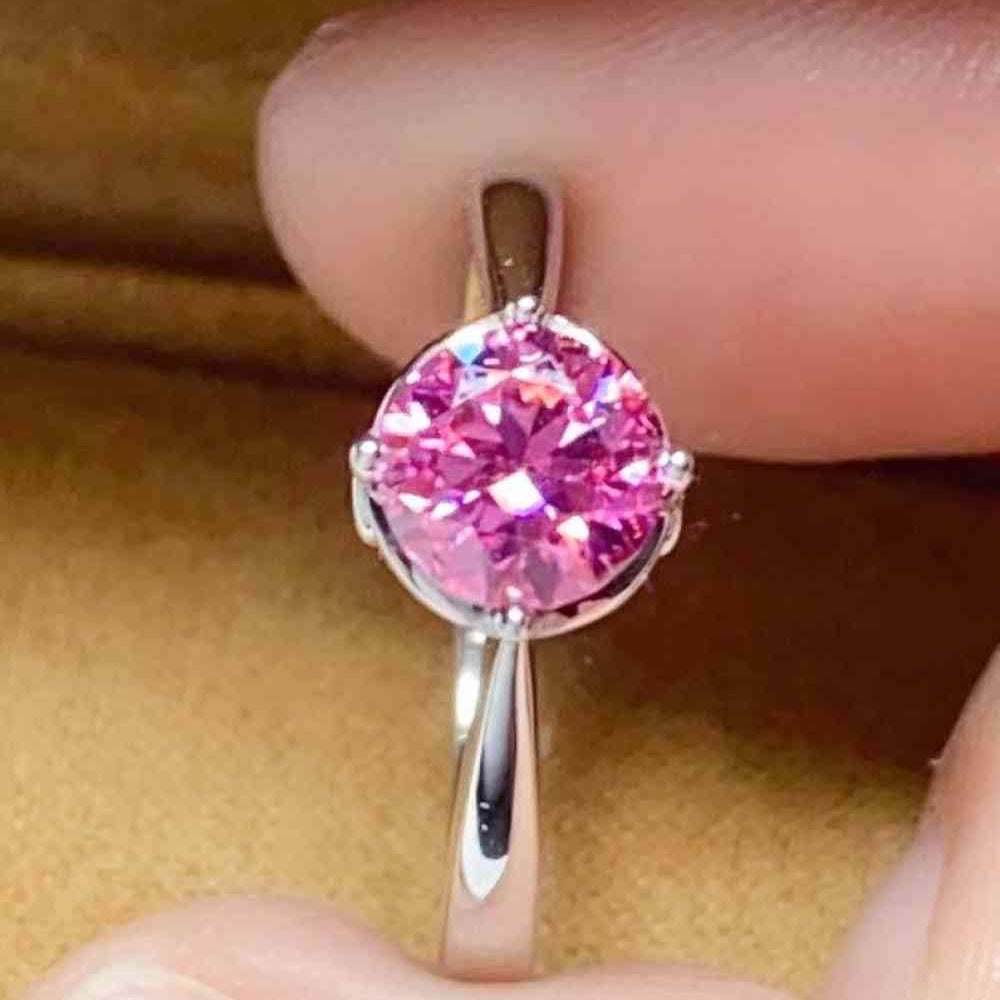 Endless Imagination 1 Carat Moissanite Ring