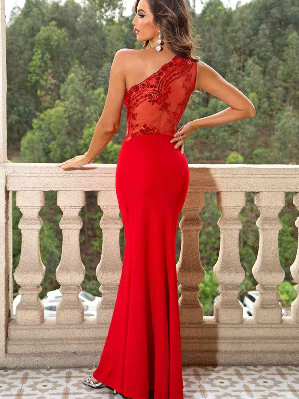 One-Shoulder Sleeveless Maxi Dress