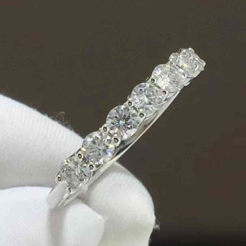 Charming Moissanite 925 Sterling Silver Ring