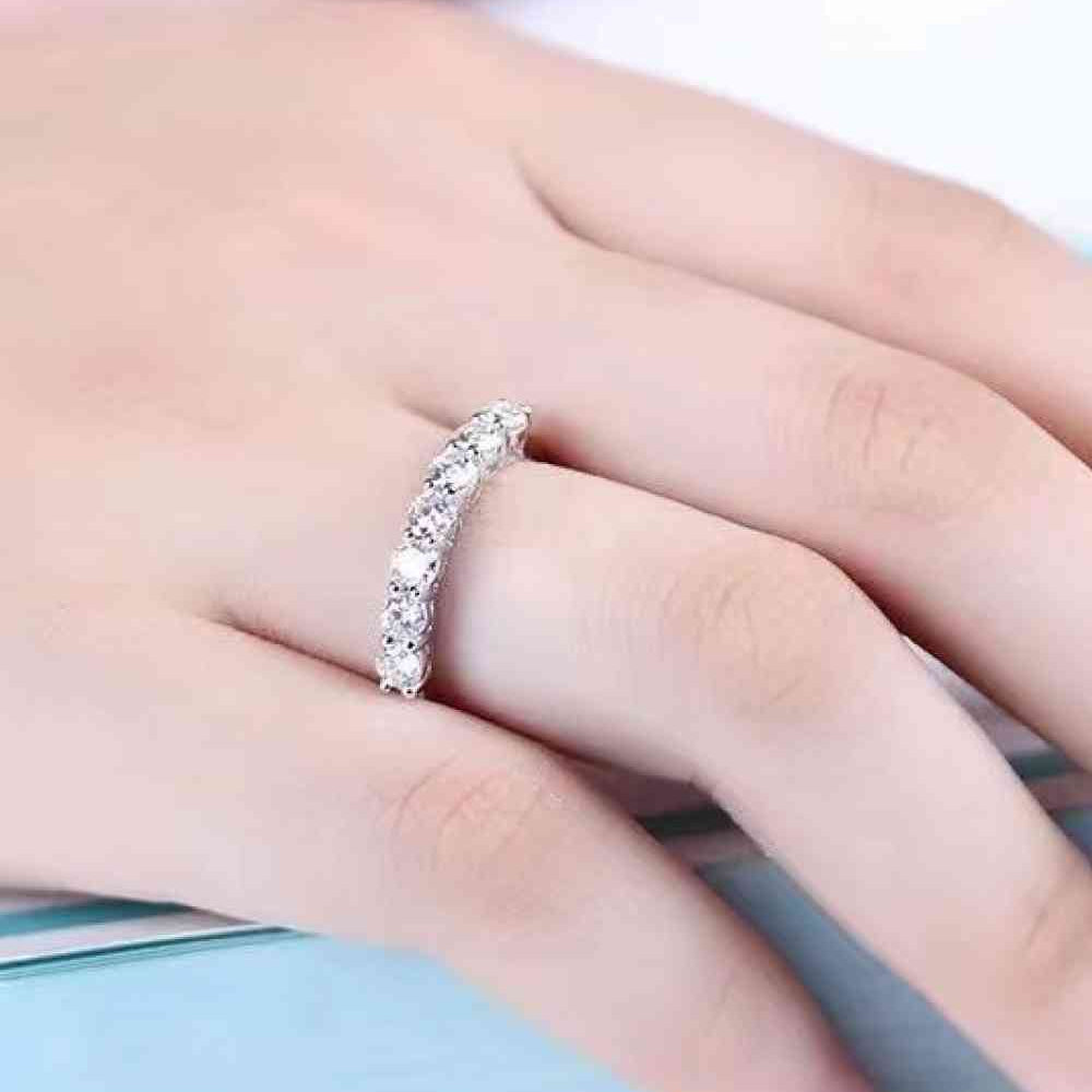 Charming Moissanite 925 Sterling Silver Ring