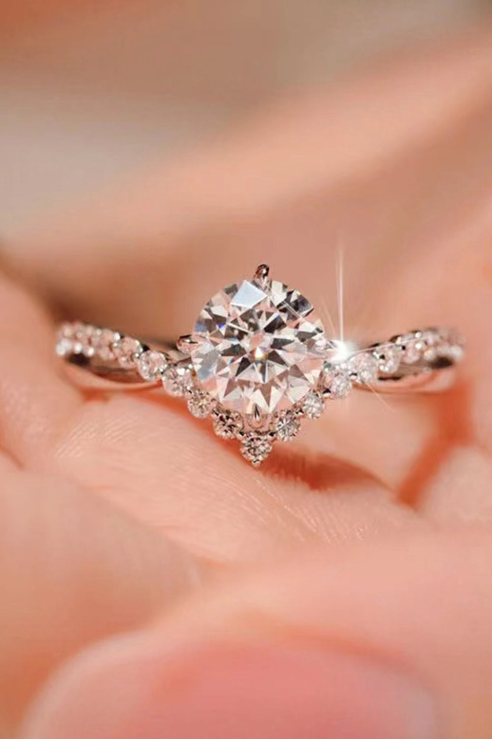 Bold Beauty 1 Carat Moissanite Heart-Shaped Ring - Stormyjay