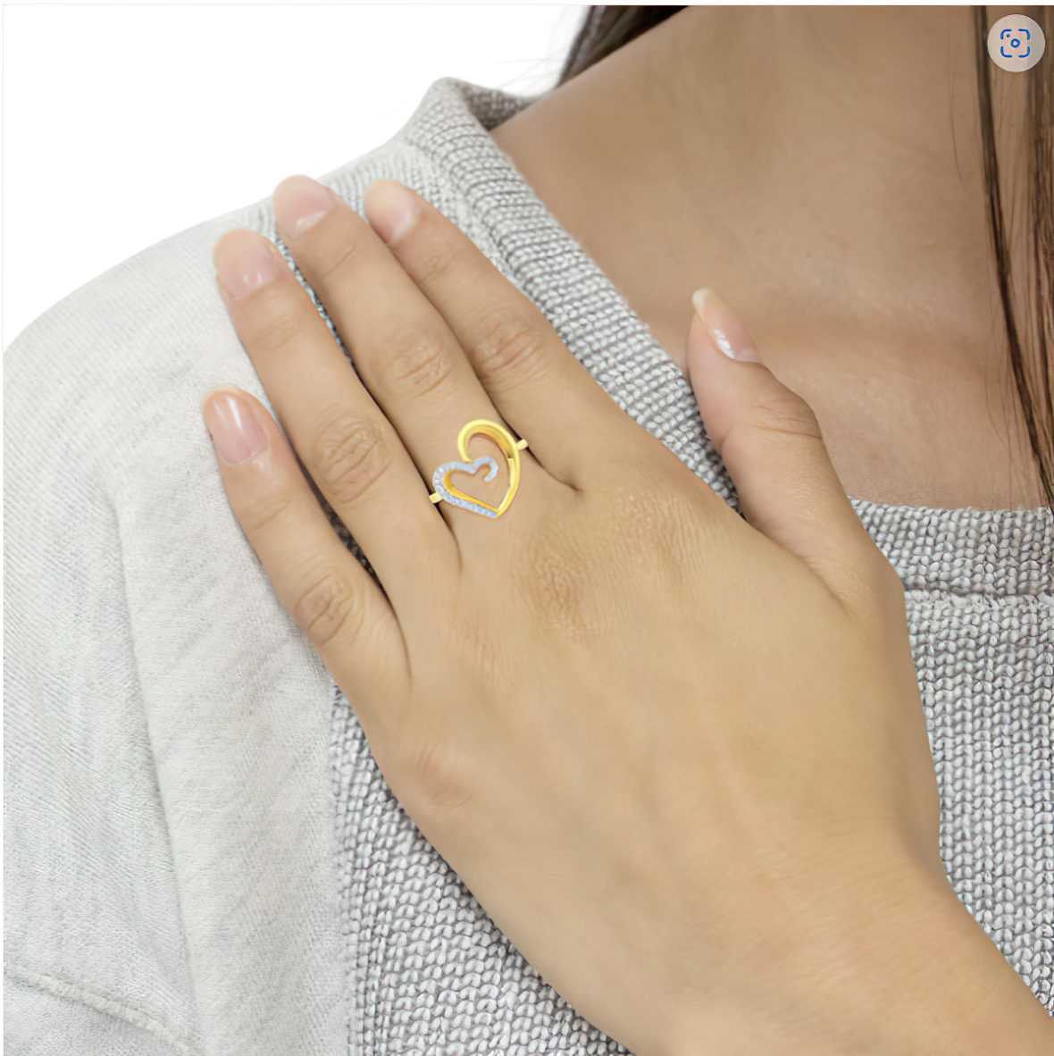 10KT Yellow Gold 1/10 cttw Diamond Heart Shape Ring (K-L, I1-I2) - Stormyjay