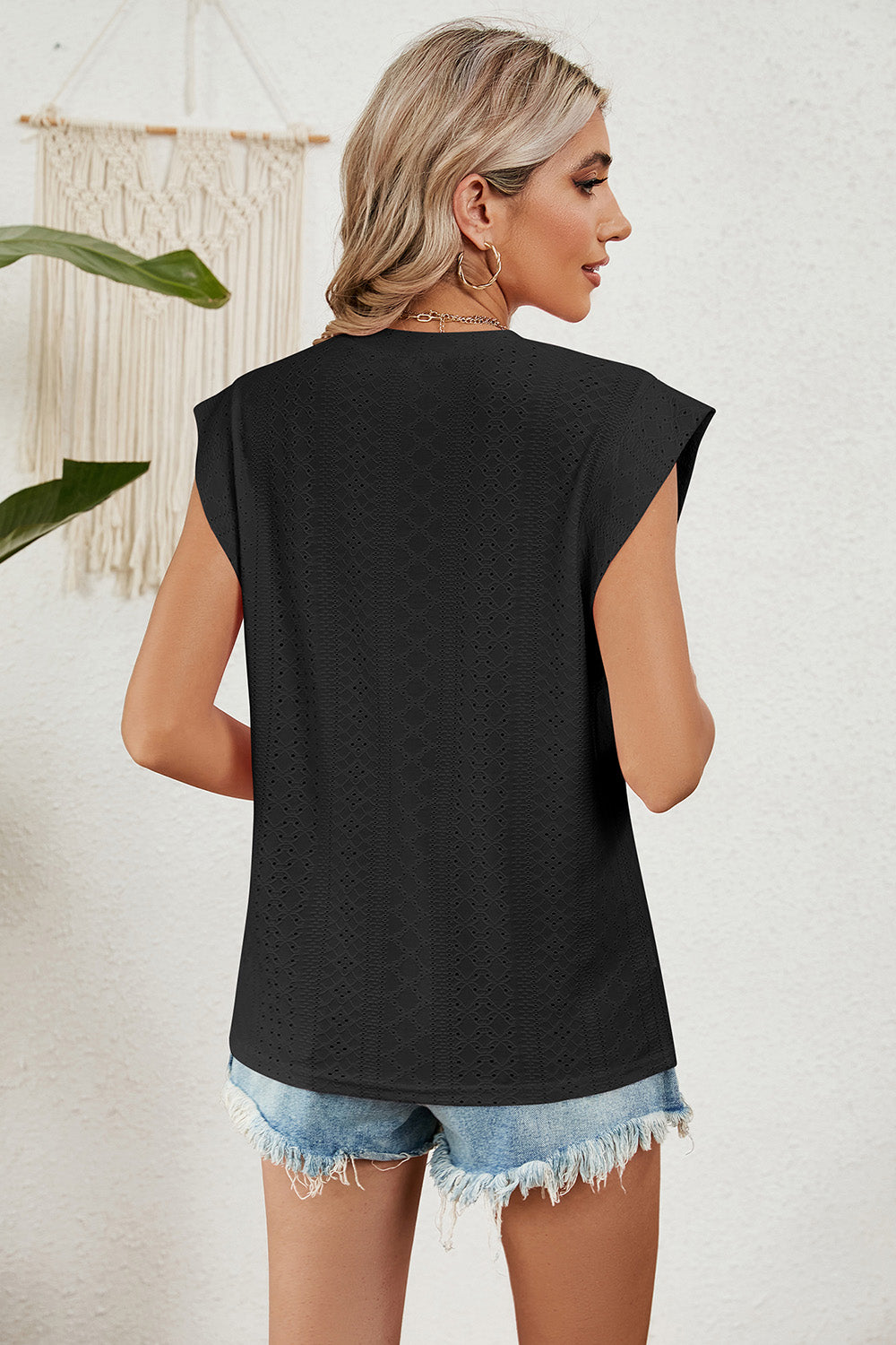 Eyelet Round Neck Tank - Stormyjay