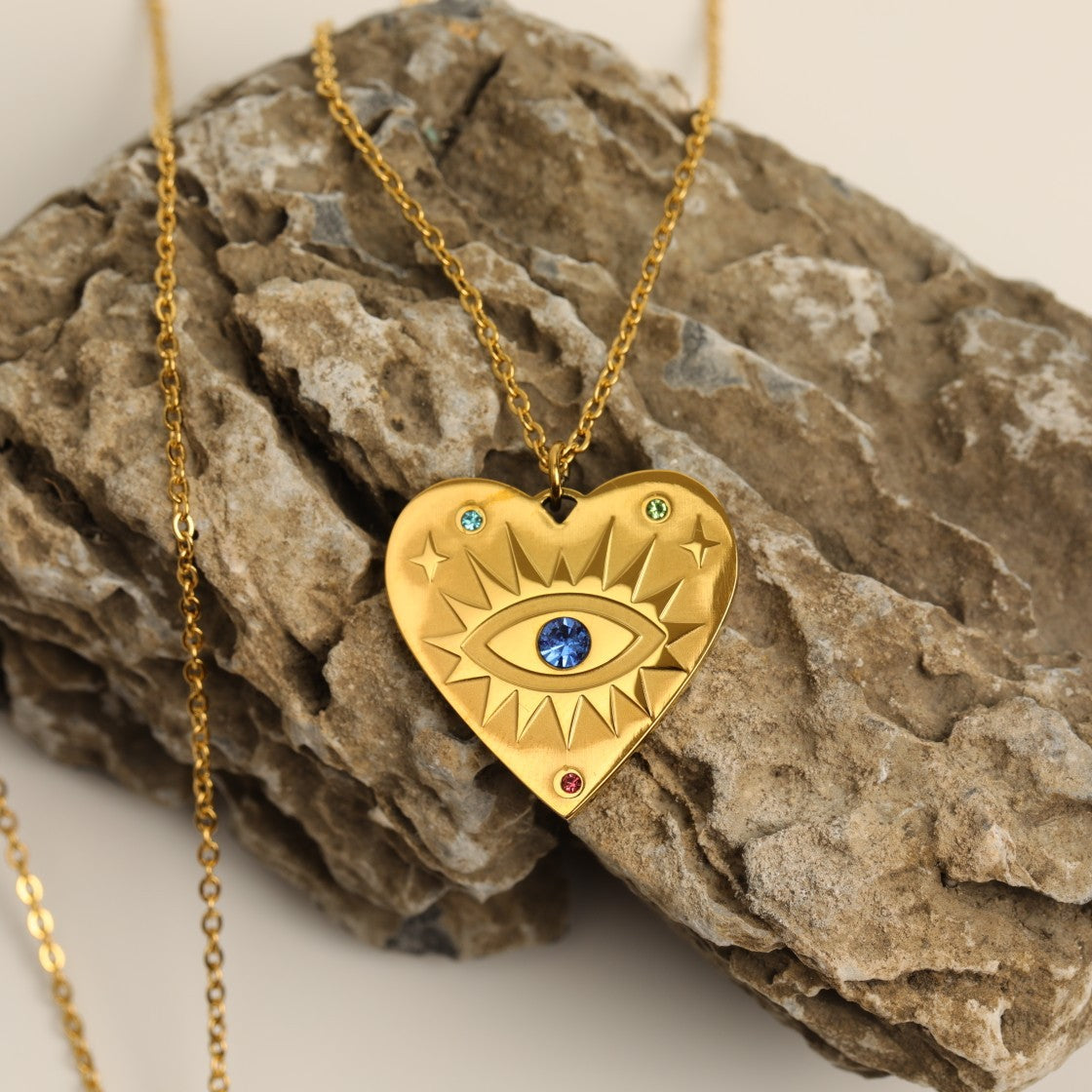 Discover a unique and niche-designed necklace for both men and women in our jewelry collection. - Stormyjay