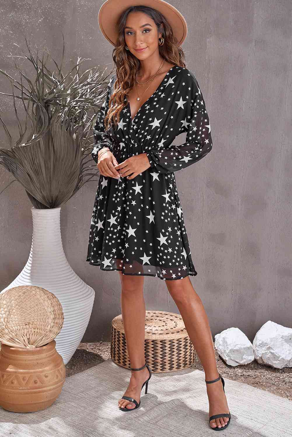 Star Print Dropped Shoulder Surplice Dress - Stormyjay